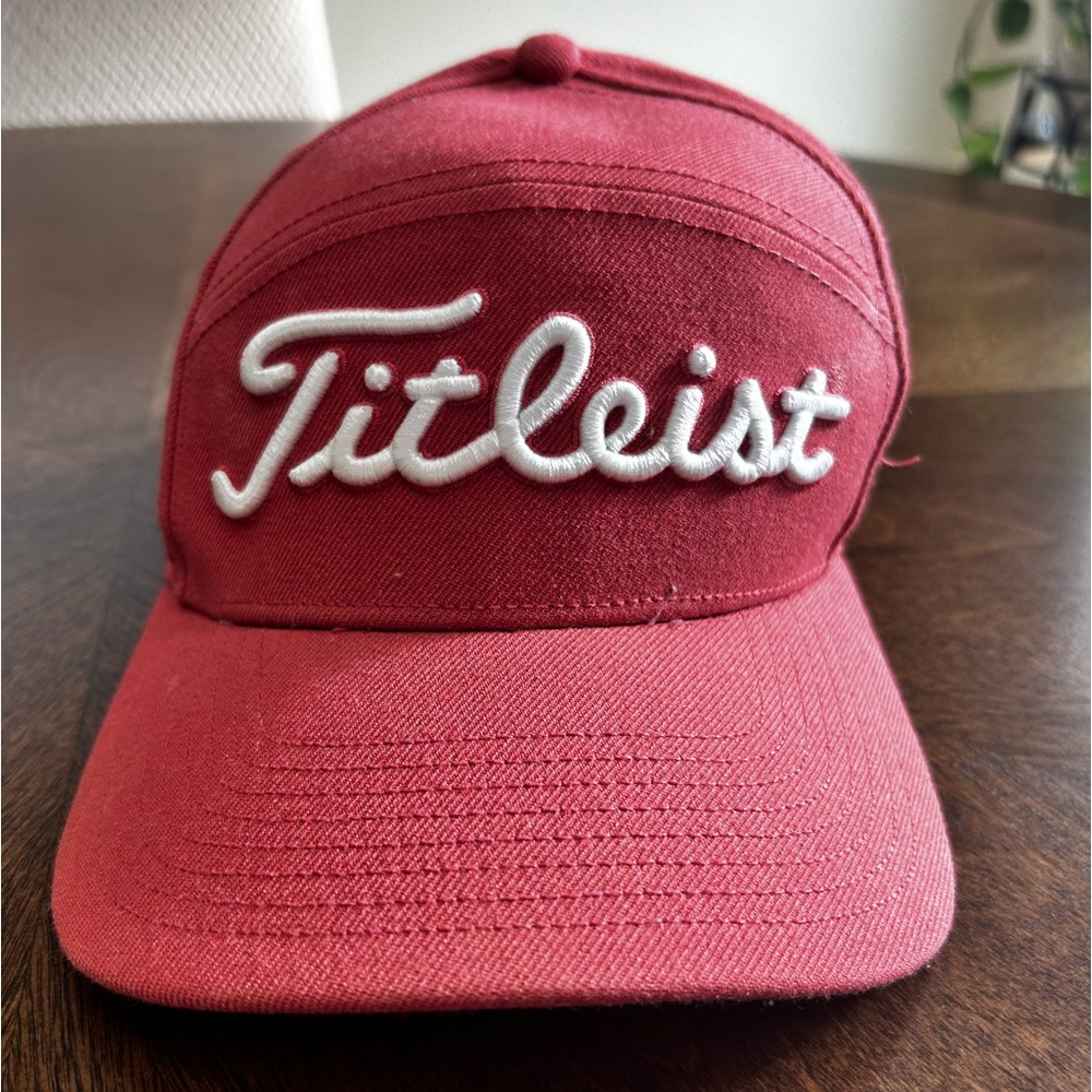 Titleist Pro V1 SnapBack Adjustable Golf Hat Cap Rose Pink Salmon